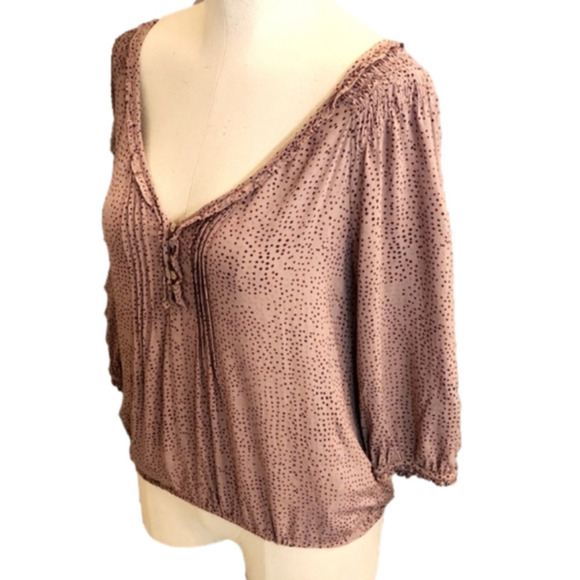 WOMENS ZARA tan with brown & blue polka dot abalone button top size Smal… - Picture 10 of 16